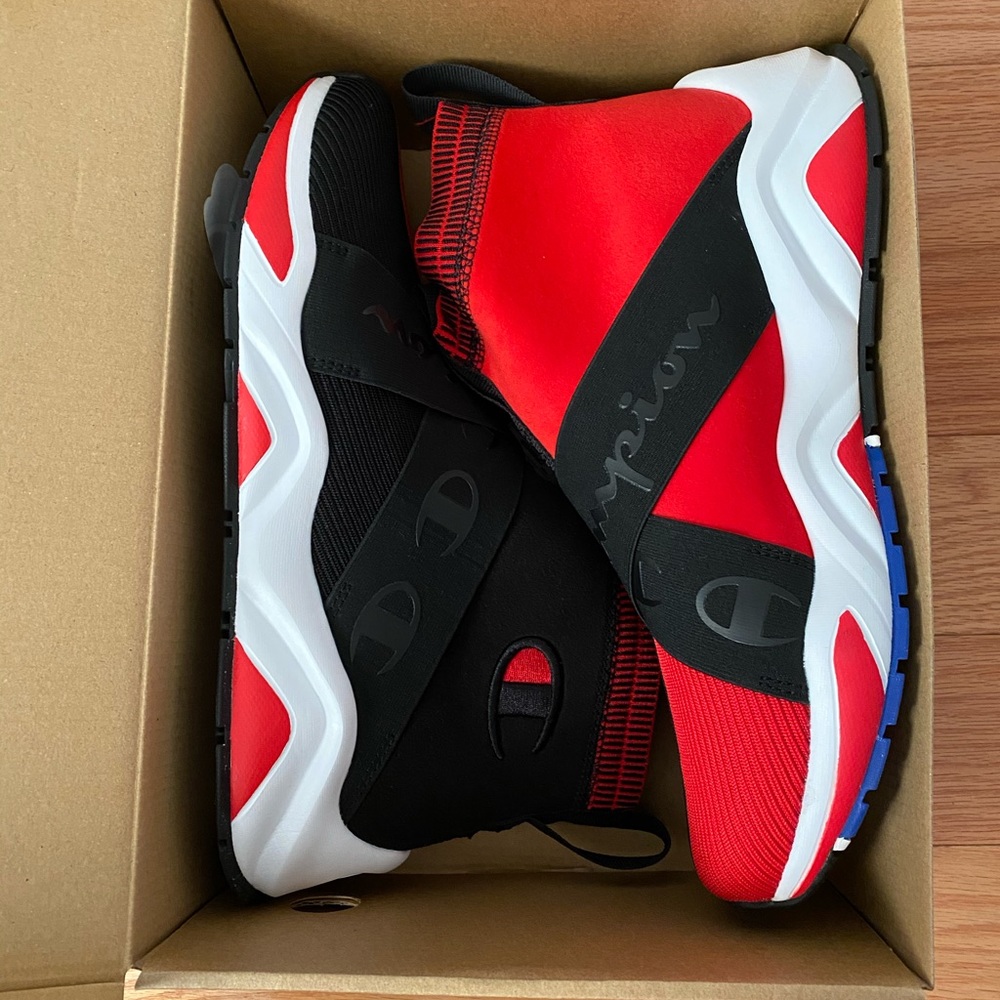 Champion Sneakers